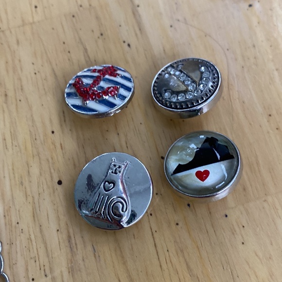 Bracelet - Picture 2 of 4